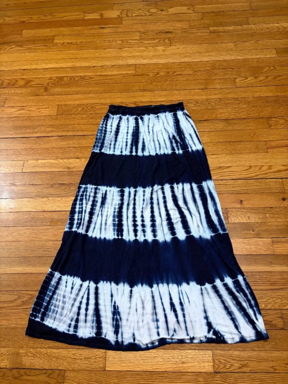 TRYST Navy White TIE DYE Pull On Maxi Skirt Boho Hippie Size Small Made In USA